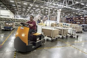 期間工はフォークリフトがあると有利になるか